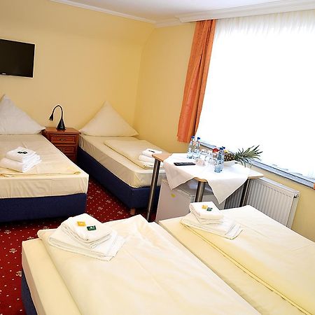 Hotel Neugrabener Hof Hambourg Extérieur photo