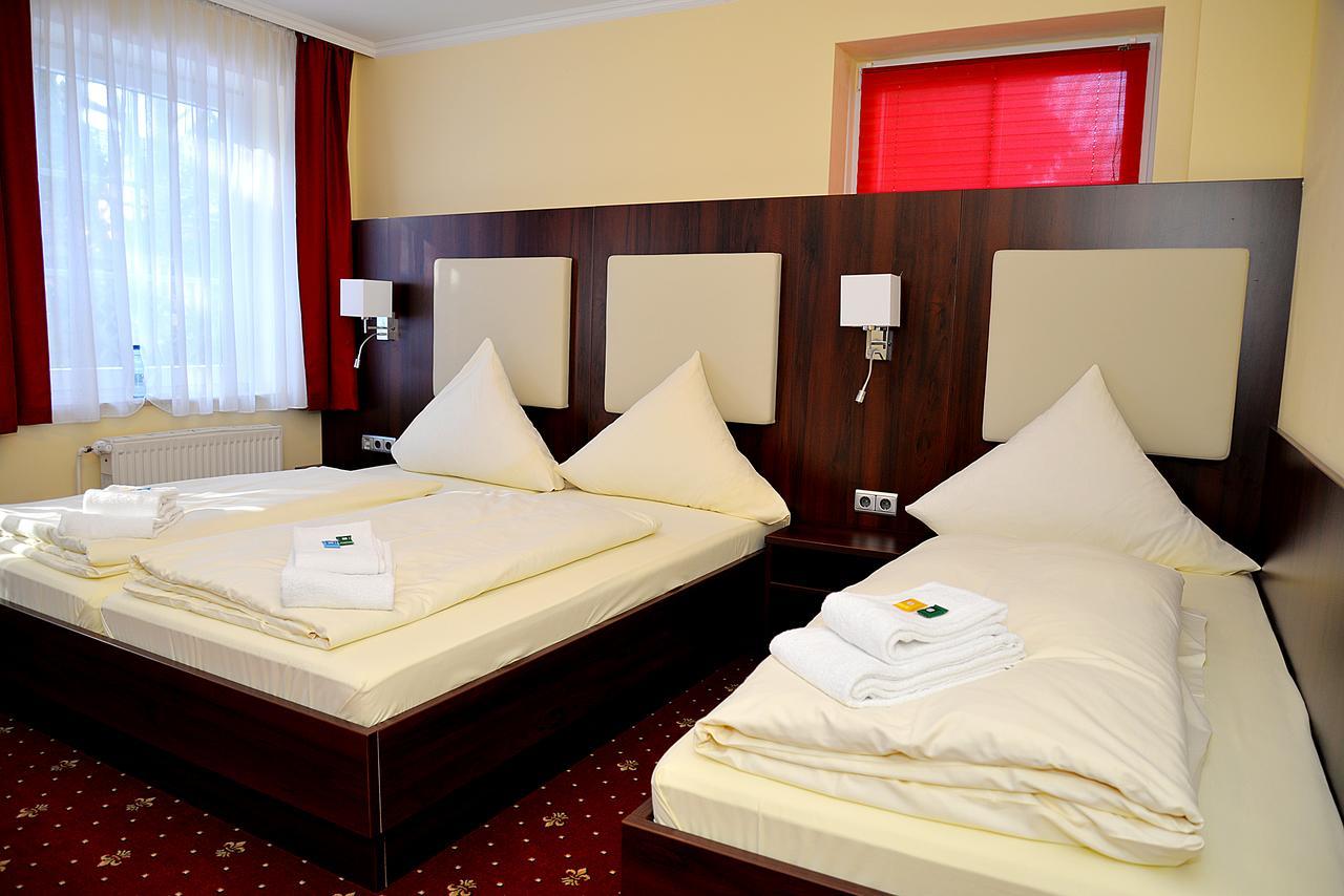 Hotel Neugrabener Hof Hambourg Extérieur photo