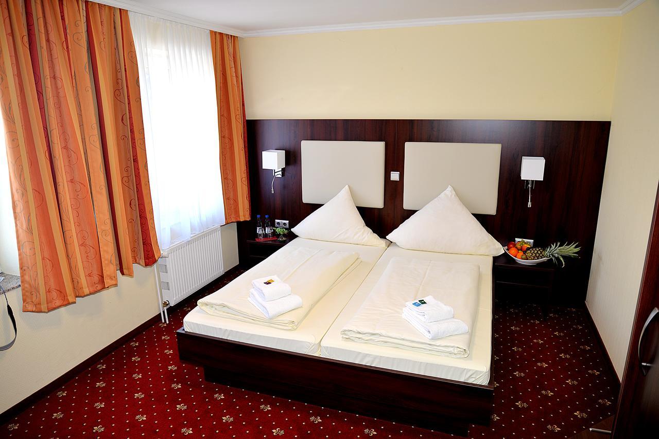 Hotel Neugrabener Hof Hambourg Extérieur photo
